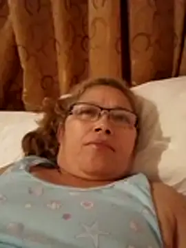 Cessi50 online show from November 28, 2:25 am