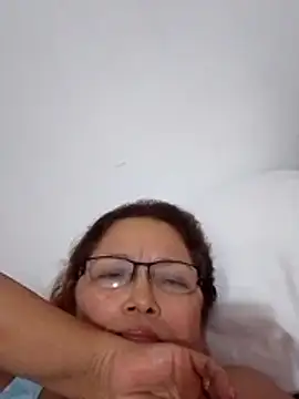 Cessi50 online show from February 13, 2:51 am