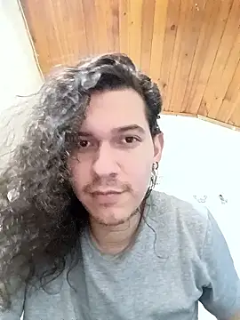 Snapshot of OnixAgata0 chatting on January 17, 3:11 am OnixAgata0 online show from January 17, 3:11 am