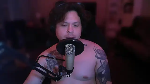 funwithchris online show from November 3, 8:48 am