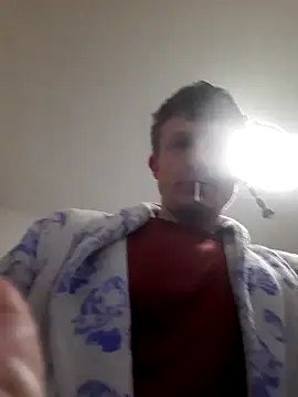 jigglethaypussi online show from February 25, 7:29 am