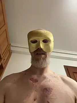 men1967 online show from May 18, 4:40 am