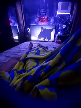 Snapshot of casalrcrj69 chatting on November 1, 8:00 pm casalrcrj69 online show from November 1, 8:00 pm