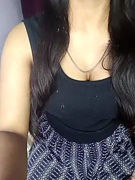 Snapshot of Hey_shiviii chatting on March 31, 2:35 am Hey shiviii online show from March 31, 2:35 am