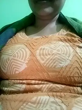 Snapshot of Tina_250 chatting on January 5, 7:39 pm Tina 250 online show from January 5, 7:39 pm