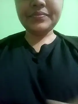 Snapshot of Tina_250 chatting on January 7, 1:41 am Tina 250 online show from January 7, 1:41 am