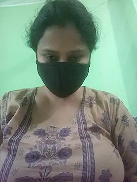 Snapshot of Tina_250 chatting on February 16, 2:29 am Tina 250 online show from February 16, 2:29 am