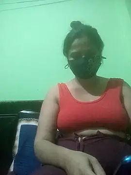 Tina 250 online show from May 7, 4:34 pm