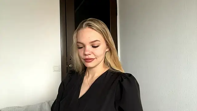 SweetAmelia69 online show from November 7, 5:40 am