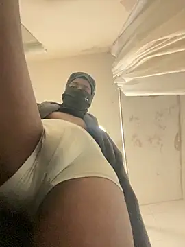 Snapshot of ONC1984 chatting on February 16, 4:19 am ONC1984 online show from February 16, 4:19 am