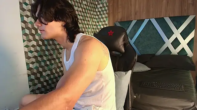 James Morrisonm online show from November 25, 9:37 pm