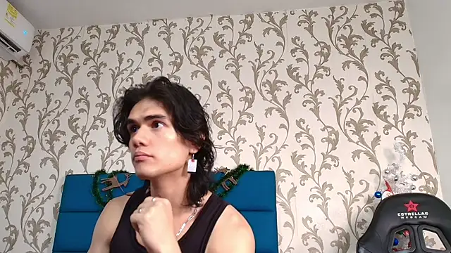 James Morrisonm online show from December 15, 8:13 pm