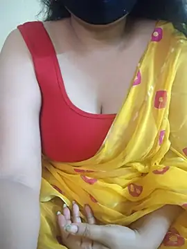 Snapshot of mouni499 chatting on May 13, 4:37 pm mouni499 online show from May 13, 4:37 pm