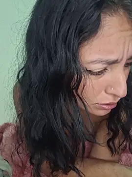 Snapshot of GISELLA__ chatting on January 6, 11:25 am GISELLA online show from January 6, 11:25 am