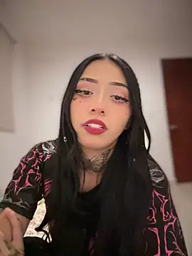 Snapshot of JIORYOvO chatting on March 19, 5:33 am JIORYOvO online show from March 19, 5:33 am