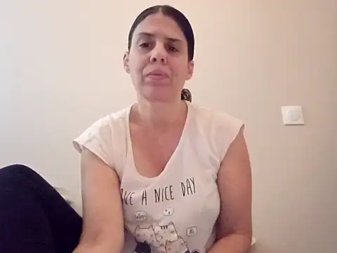 hotnathy69 online show from December 1, 8:08 am