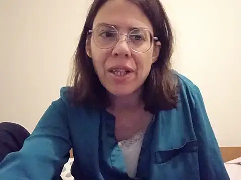 hotnathy69 online show from May 18, 7:14 am