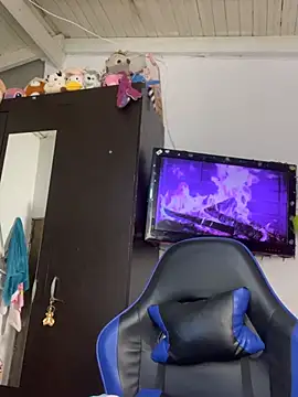 Snapshot of Milleradhara24 chatting on January 10, 1:29 am Milleradhara24 online show from January 10, 1:29 am