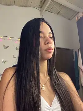 Snapshot of Milleradhara24 chatting on February 7, 7:28 pm Milleradhara24 online show from February 7, 7:28 pm