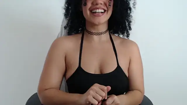 goddessvenus444 online show from May 14, 4:36 pm