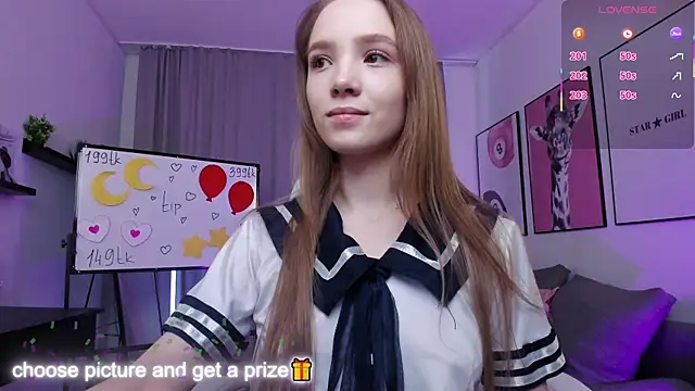 Snapshot of Adria_Arjona chatting on January 15, 7:46 am Adria Arjona online show from January 15, 7:46 am