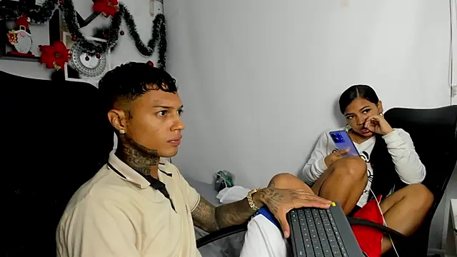 YuleimysAndAlex online show from December 16, 3:33 am