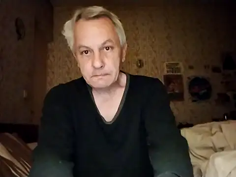 Snapshot of Naturi6 chatting on March 27, 3:23 am Naturi6 online show from March 27, 3:23 am