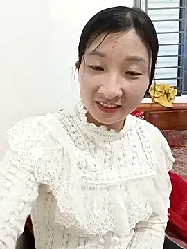 Snapshot of wees-lind chatting on January 11, 12:32 pm wees-lind online show from January 11, 12:32 pm