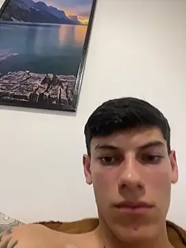 Snapshot of johnbe054 chatting on November 2, 4:59 am johnbe054 online show from November 2, 4:59 am