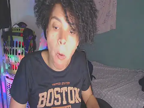 shayna cute online show from July 5, 2:18 am