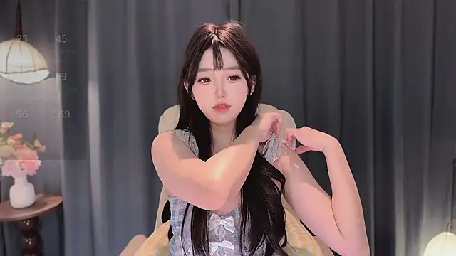 Yaiyigirl online show from March 2, 3:19 pm