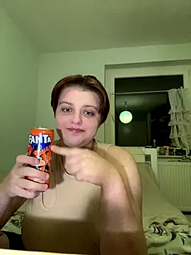 Snapshot of Francine_Wilma chatting on November 4, 5:56 pm Francine Wilma online show from November 4, 5:56 pm