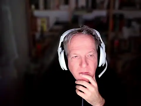 Snapshot of ChocolatMilka44 chatting on February 23, 6:33 am ChocolatMilka44 online show from February 23, 6:33 am