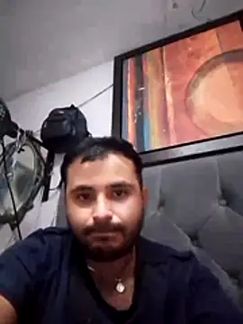 KARNEs24666 online show from April 2, 9:01 pm