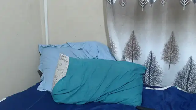 SexyLipss  online show from May 9, 8:58 pm