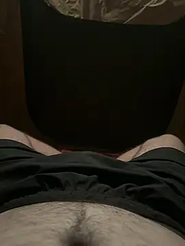 adamblunt59 online show from February 27, 5:46 pm