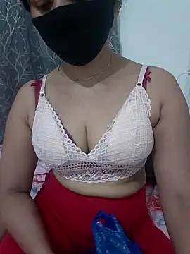 Aarti909090 online show from March 24, 2:22 pm