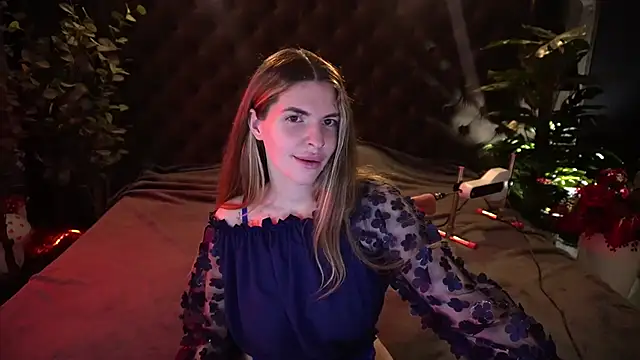 Snapshot of DanielaReign chatting on March 3, 1:50 pm DanielaReign online show from March 3, 1:50 pm