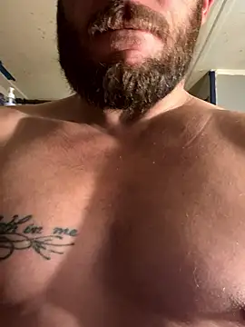 Snapshot of bkuterbach2015 chatting on January 10, 2:08 pm bkuterbach2015 online show from January 10, 2:08 pm