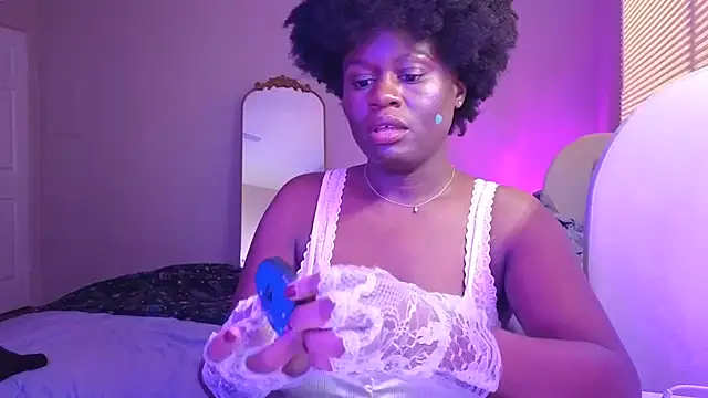 ladiosa selene online show from November 12, 4:35 am