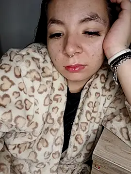 Snapshot of Baby_Myla chatting on November 26, 10:00 pm Baby Myla online show from November 26, 10:00 pm