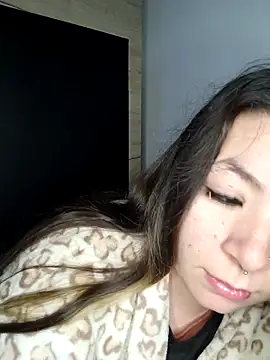 Snapshot of Baby_Myla chatting on November 28, 9:06 pm Baby Myla online show from November 28, 9:06 pm