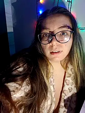 Snapshot of Baby_Myla chatting on December 14, 7:40 pm Baby Myla online show from December 14, 7:40 pm