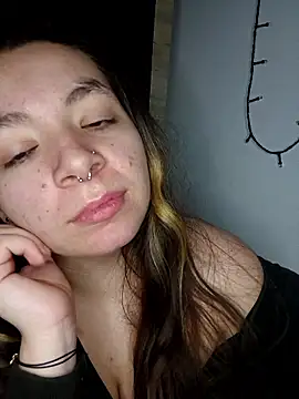 Snapshot of Baby_Myla chatting on January 17, 8:45 pm Baby Myla online show from January 17, 8:45 pm