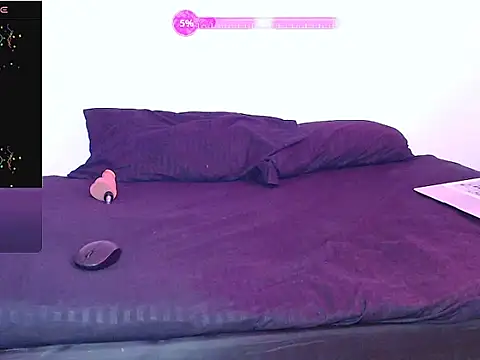 Snapshot of cristalsolei chatting on December 3, 3:10 pm cristalsolei online show from December 3, 3:10 pm