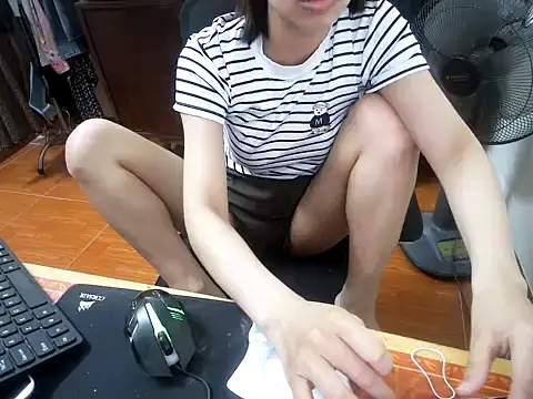---Lusi03--- online show from May 1, 12:26 am
