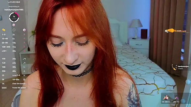 WICKEDEMBER online show from April 28, 2:27 am