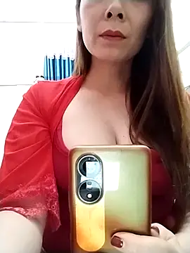 Snapshot of BeyeuCii99 chatting on November 3, 10:16 am BeyeuCii99 online show from November 3, 10:16 am