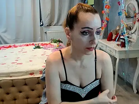 Snapshot of AnneDevrim chatting on March 11, 6:41 am AnneDevrim online show from March 11, 6:41 am