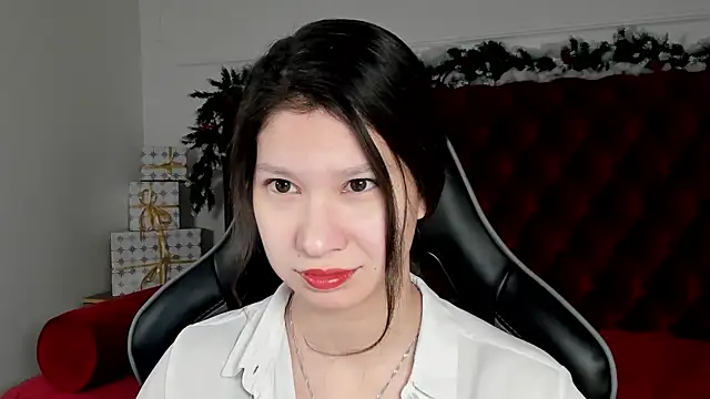 SaraDenars online show from December 16, 4:17 am